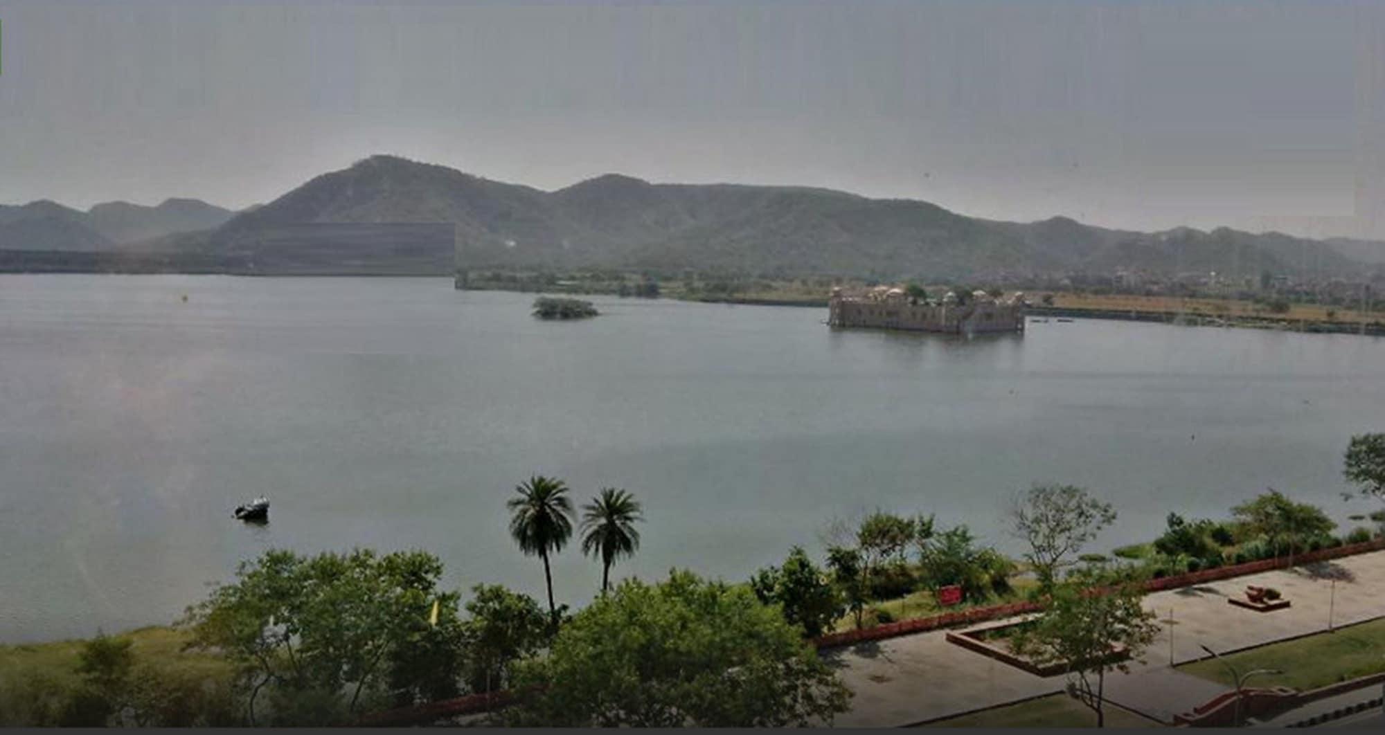 Regenta Central Jal Mahal, Jaipur Eksteriør billede