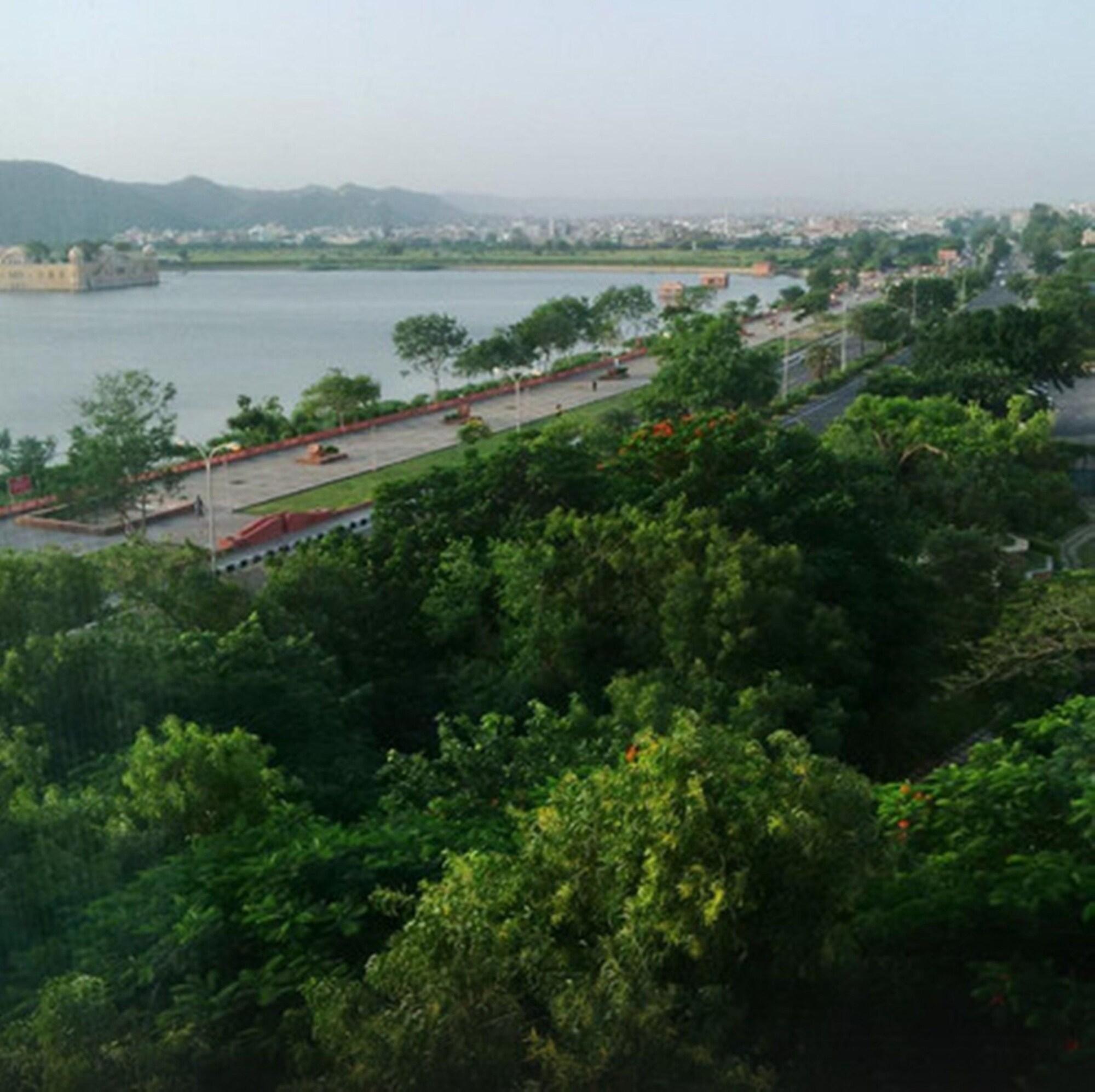 Regenta Central Jal Mahal, Jaipur Eksteriør billede